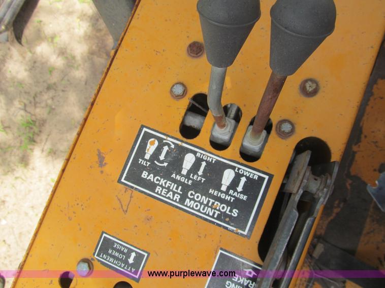 image for item H8980 1980 Case DH4 articulated trencher