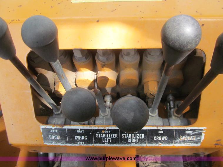 image for item H8980 1980 Case DH4 articulated trencher