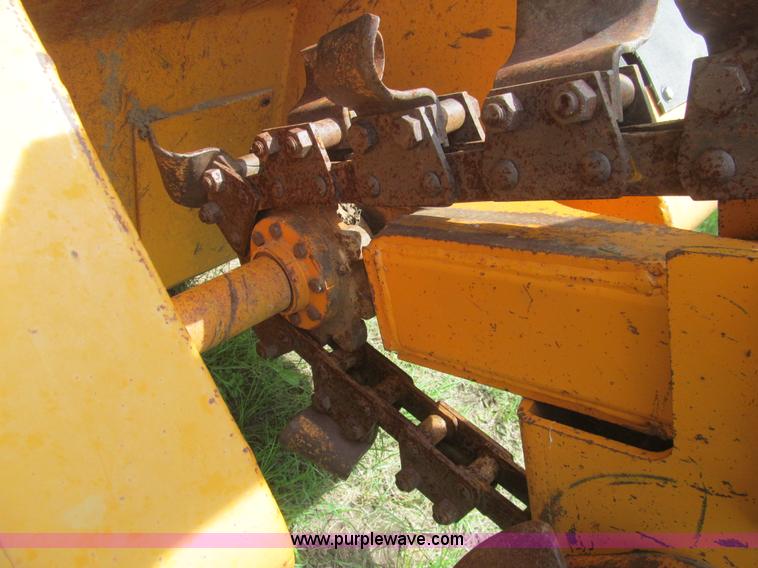 image for item H8980 1980 Case DH4 articulated trencher