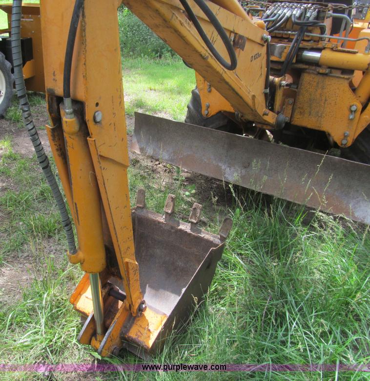 image for item H8980 1980 Case DH4 articulated trencher