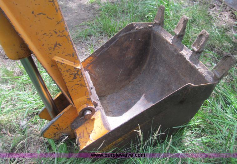 image for item H8980 1980 Case DH4 articulated trencher