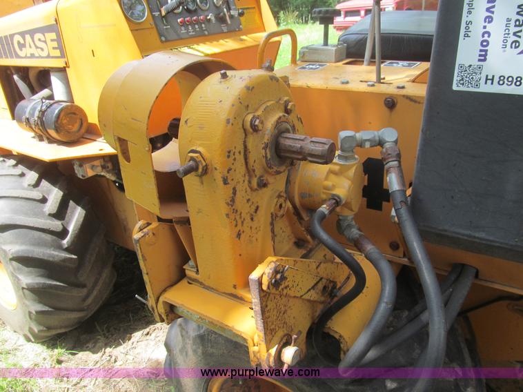 image for item H8980 1980 Case DH4 articulated trencher