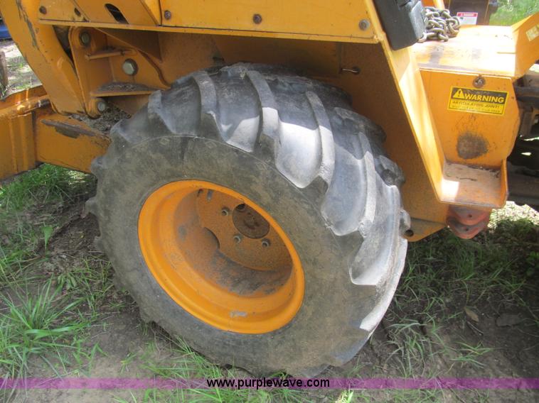 image for item H8980 1980 Case DH4 articulated trencher