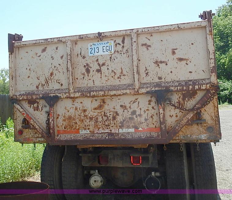 image for item I3612 1985 Peterbilt 349 dump truck