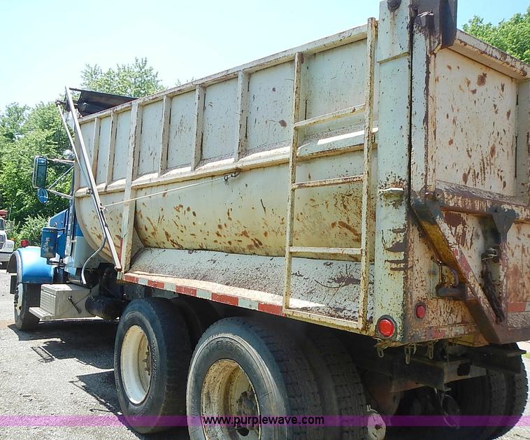 image for item I3612 1985 Peterbilt 349 dump truck