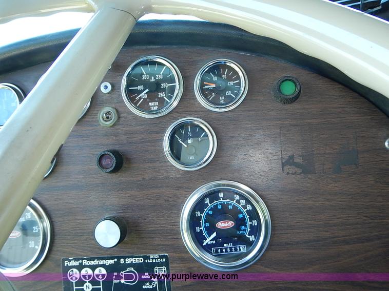 image for item I3612 1985 Peterbilt 349 dump truck