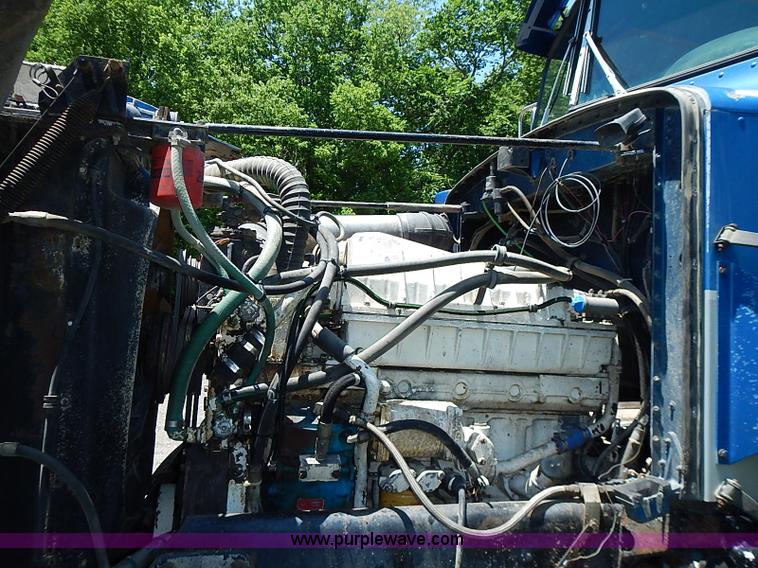 image for item I3612 1985 Peterbilt 349 dump truck