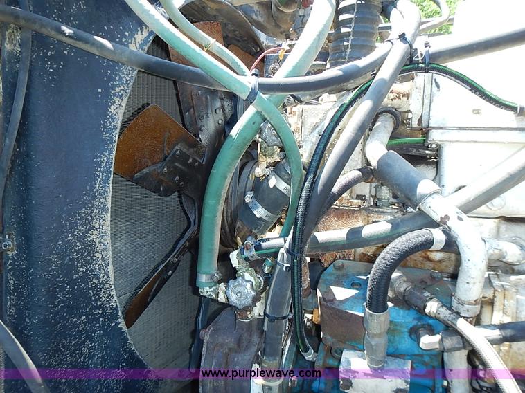 image for item I3612 1985 Peterbilt 349 dump truck