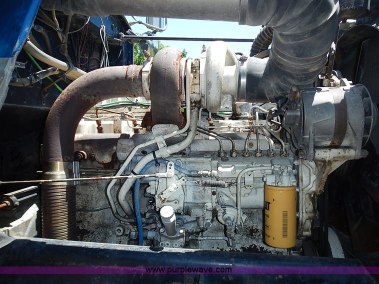 image for item I3612 1985 Peterbilt 349 dump truck