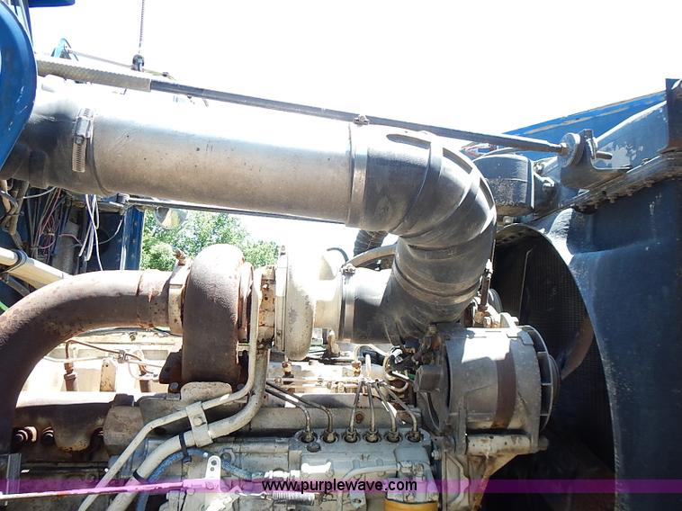 image for item I3612 1985 Peterbilt 349 dump truck