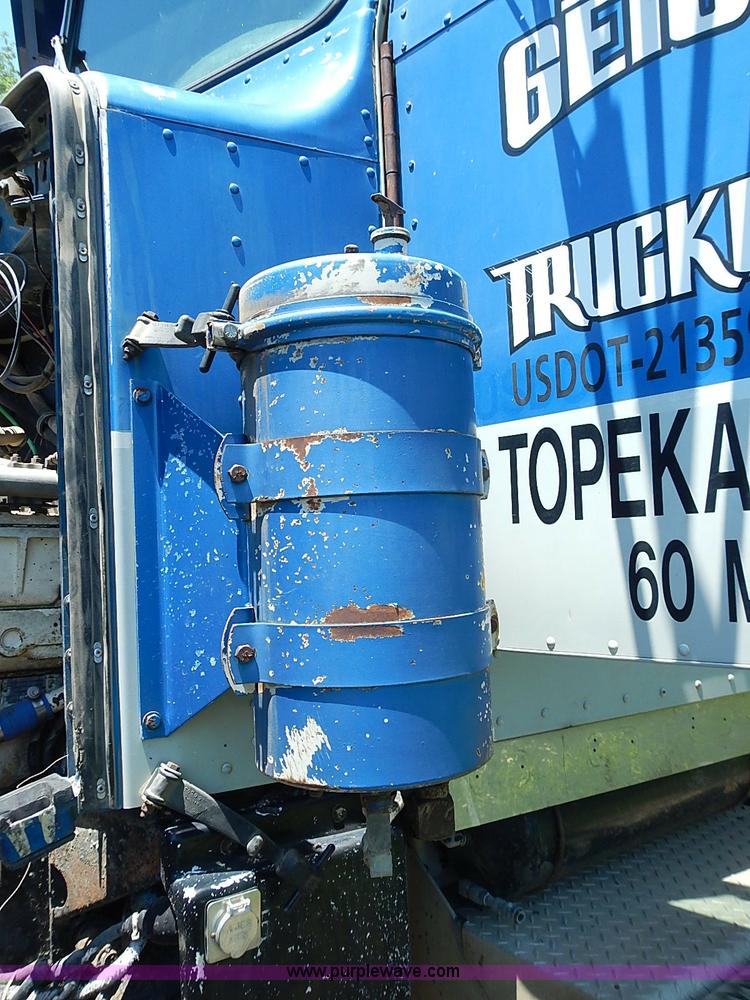 image for item I3612 1985 Peterbilt 349 dump truck