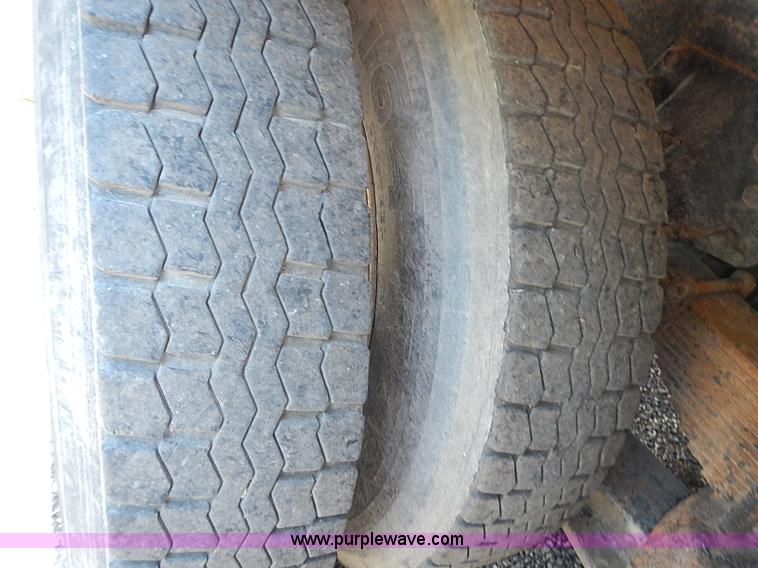 image for item I3612 1985 Peterbilt 349 dump truck