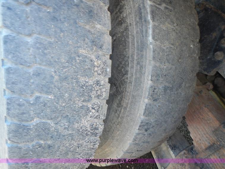 image for item I3612 1985 Peterbilt 349 dump truck