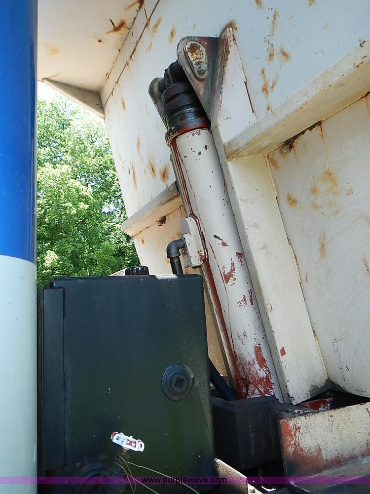 image for item I3612 1985 Peterbilt 349 dump truck