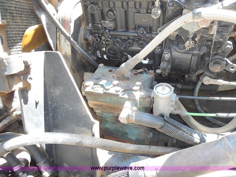 image for item I3613 1994 Ford LT8000 dump truck