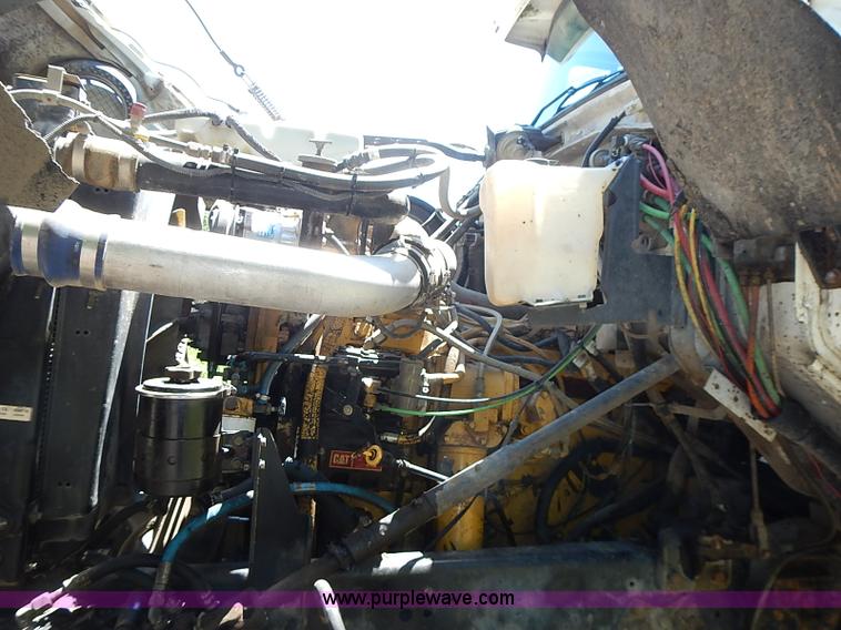 image for item I3614 1996 Ford LT9000 dump truck