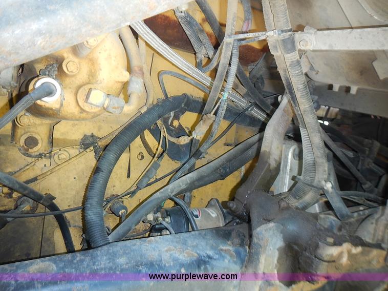 image for item I3614 1996 Ford LT9000 dump truck