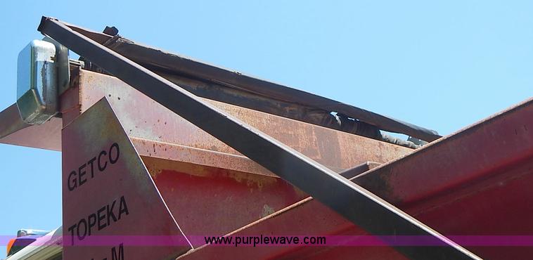 image for item I3614 1996 Ford LT9000 dump truck