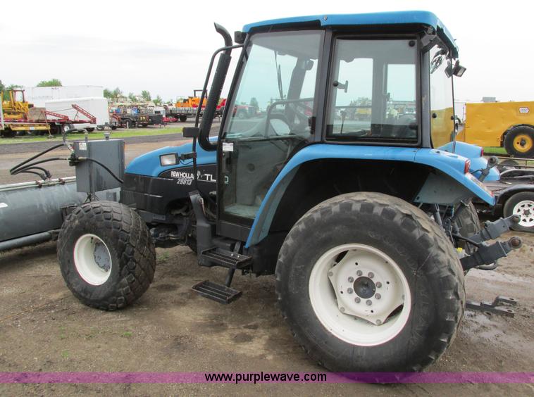 image for item I4163 2000 New Holland TL80 MFWD tractor