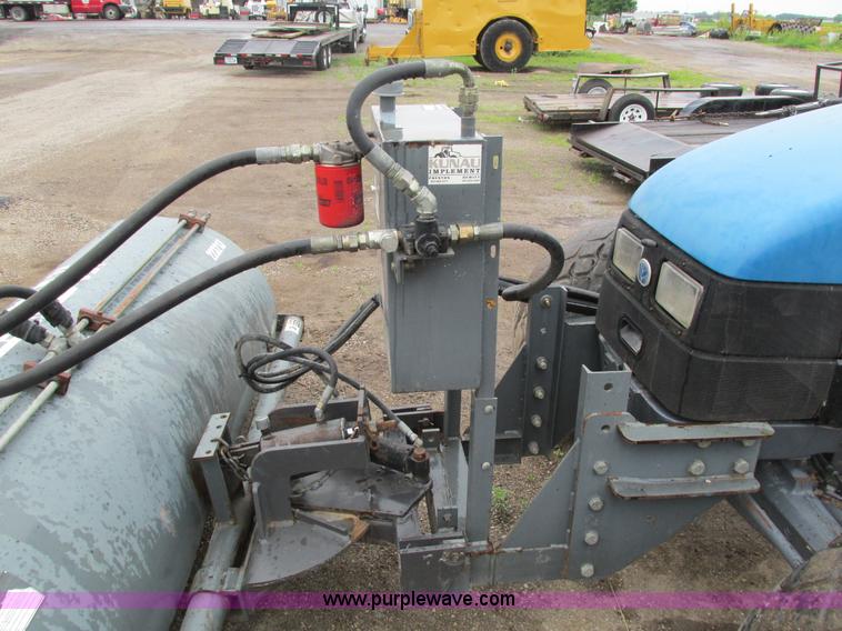 image for item I4163 2000 New Holland TL80 MFWD tractor