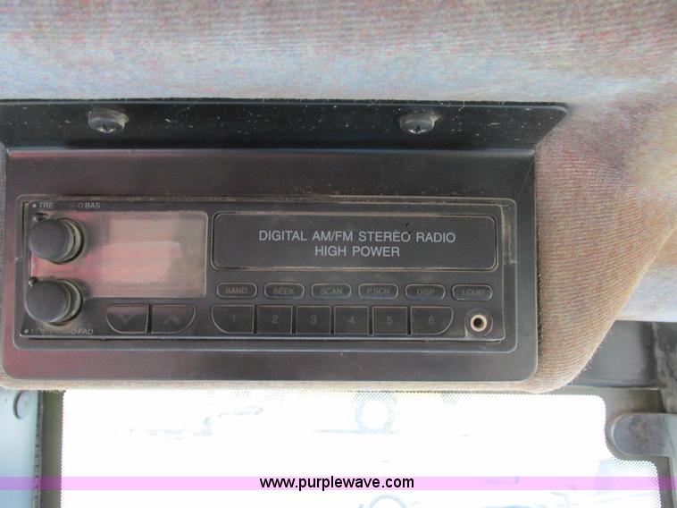 image for item I4163 2000 New Holland TL80 MFWD tractor