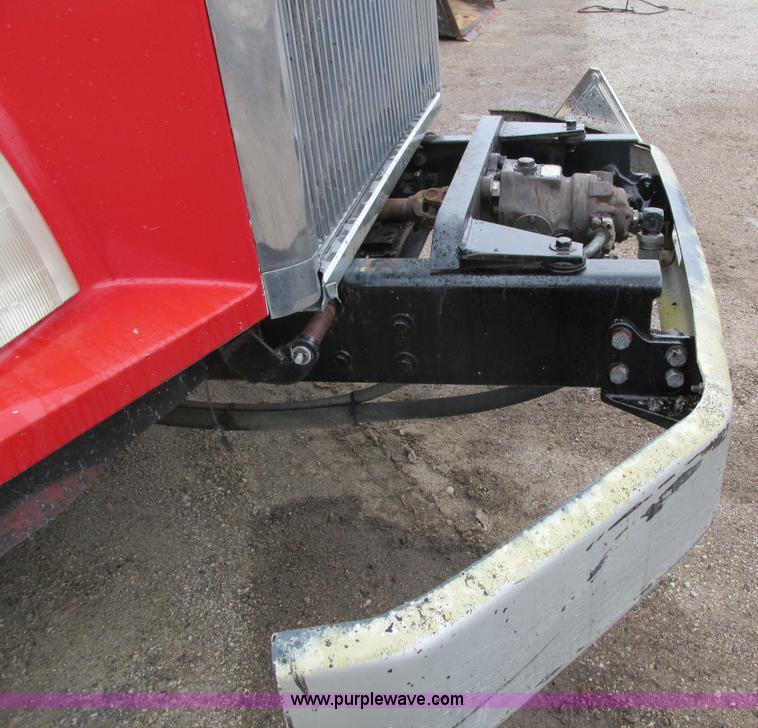 image for item I4166 1989 Volvo WCA64T oil distribution truck