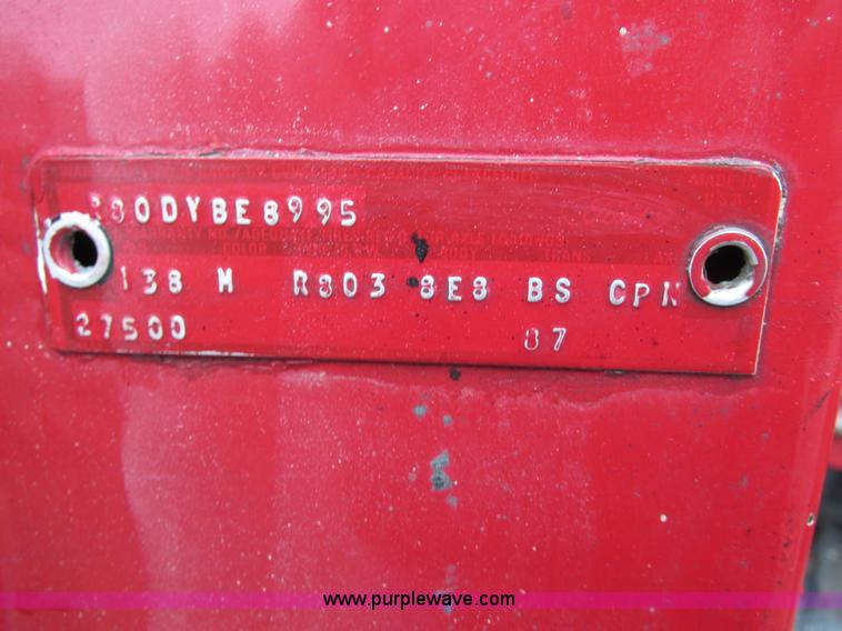 image for item I4169 1978 Ford 8000 oil distribution truck