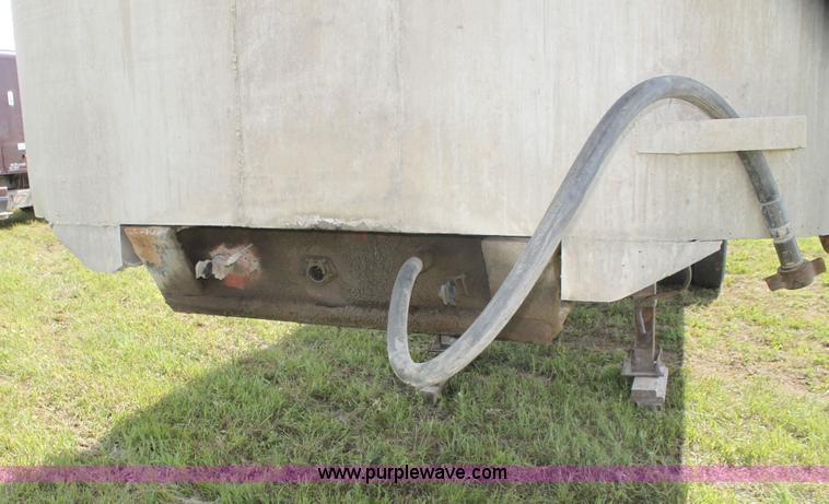 image for item I7392 1976 City aluminum end dump trailer