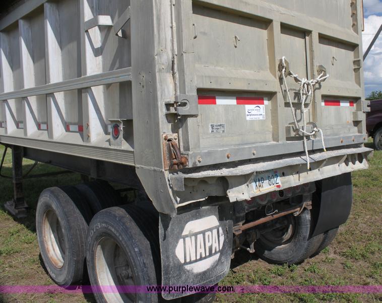 image for item I7392 1976 City aluminum end dump trailer