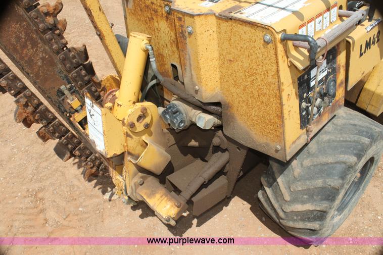 image for item I7425 Vermeer LM42 vibratory plow