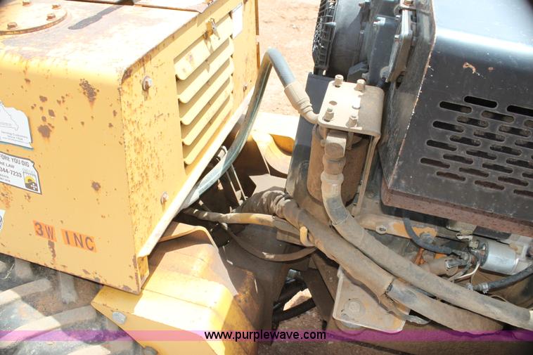 image for item I7425 Vermeer LM42 vibratory plow