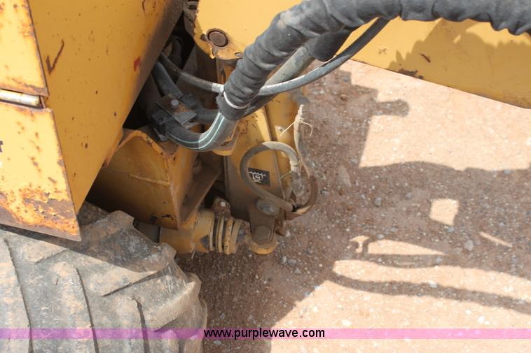 image for item I7425 Vermeer LM42 vibratory plow