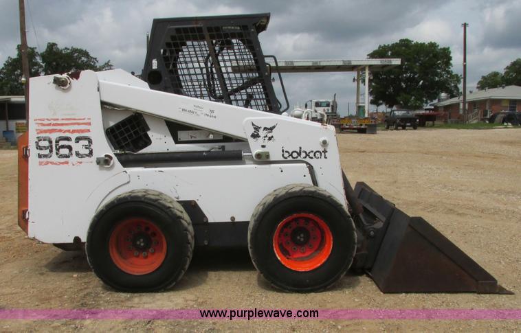 image for item I9592 1998 Bobcat 963 skid steer