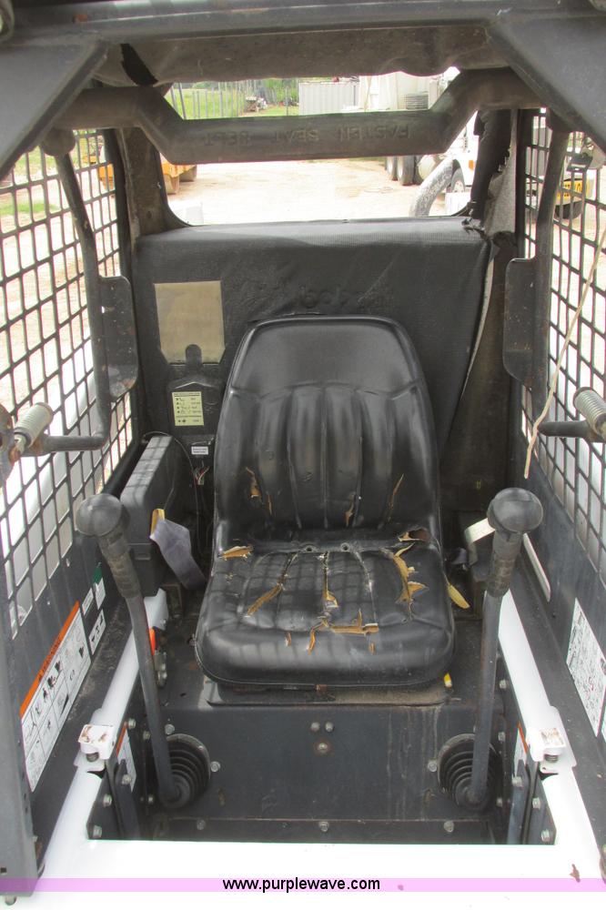 image for item I9592 1998 Bobcat 963 skid steer
