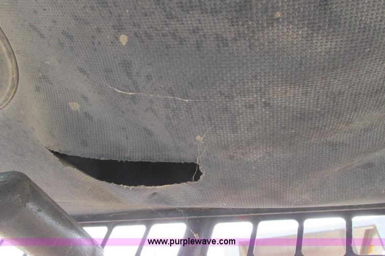 image for item I9592 1998 Bobcat 963 skid steer