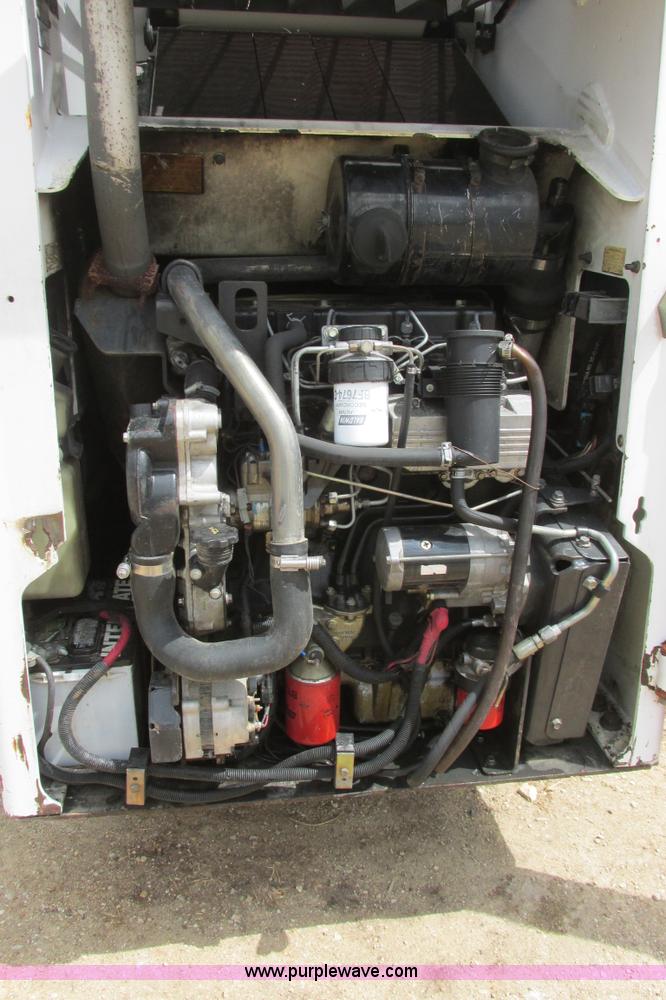 image for item I9592 1998 Bobcat 963 skid steer