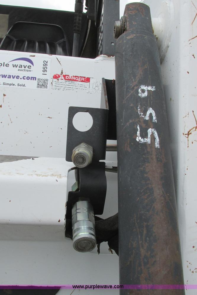 image for item I9592 1998 Bobcat 963 skid steer
