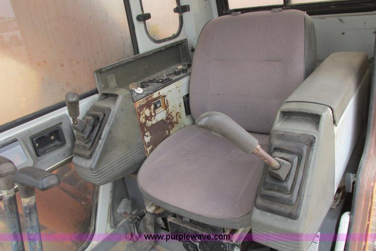 image for item I9594 1994 Case 9030 excavator