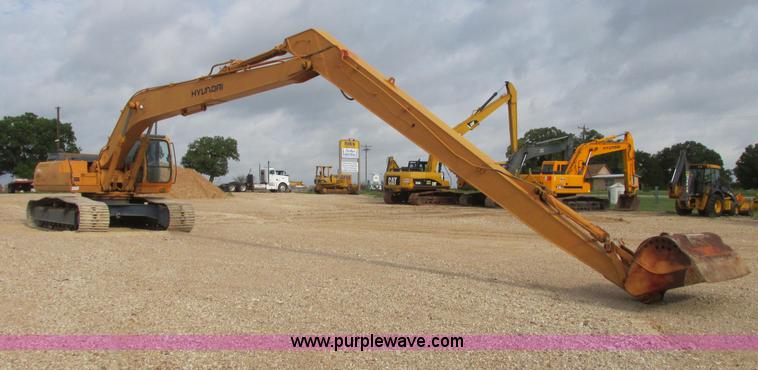 image for item I9595 1998 Hyundai Robex 290LC-3 long reach excavator