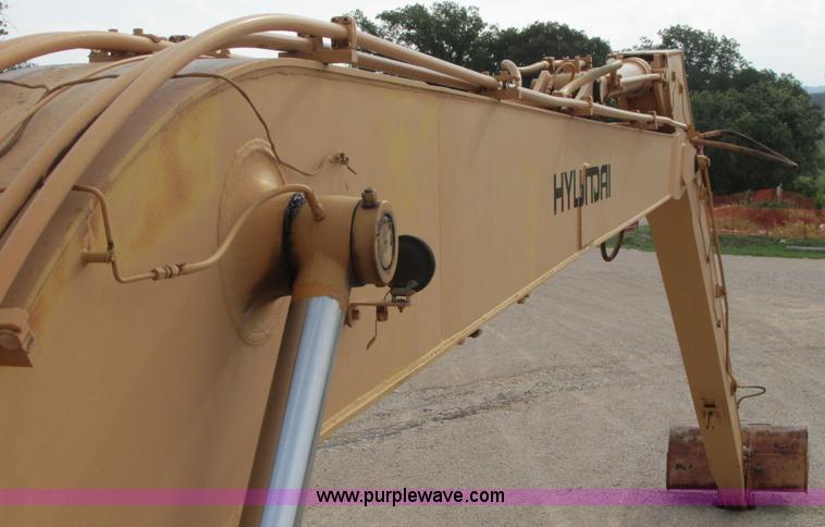 image for item I9595 1998 Hyundai Robex 290LC-3 long reach excavator