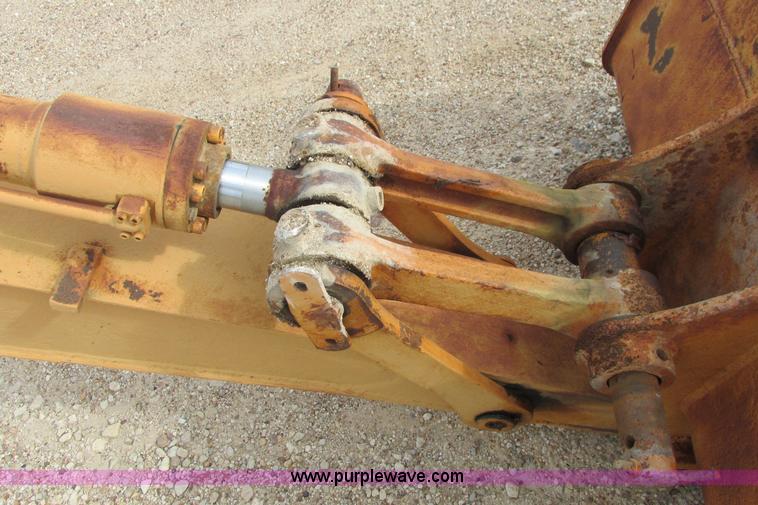 image for item I9595 1998 Hyundai Robex 290LC-3 long reach excavator