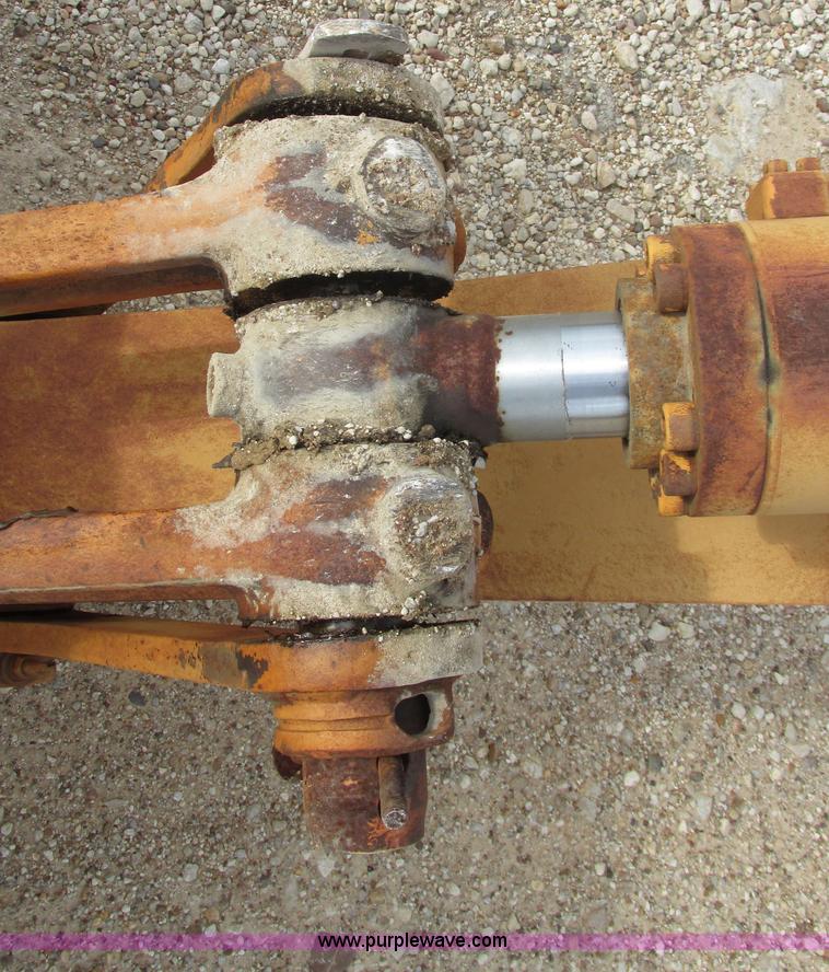 image for item I9595 1998 Hyundai Robex 290LC-3 long reach excavator