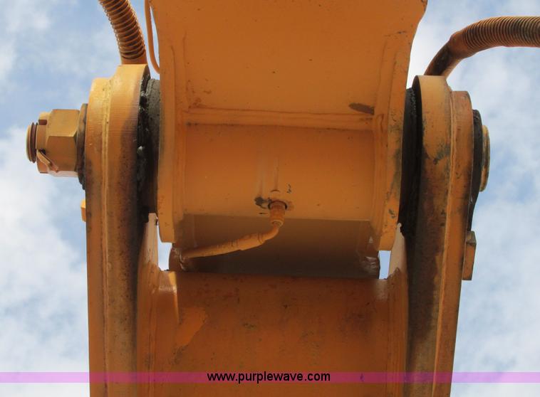 image for item I9595 1998 Hyundai Robex 290LC-3 long reach excavator