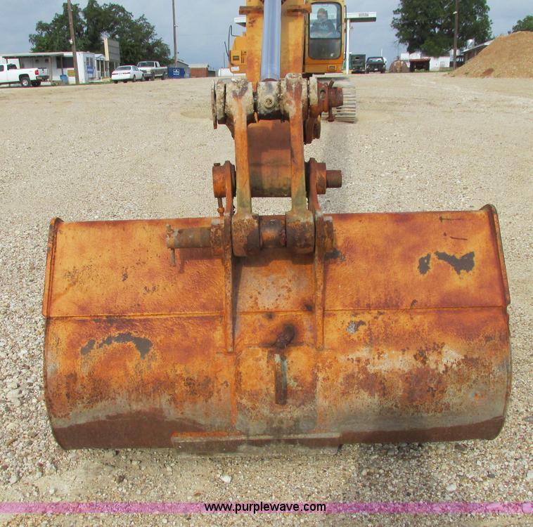 image for item I9595 1998 Hyundai Robex 290LC-3 long reach excavator