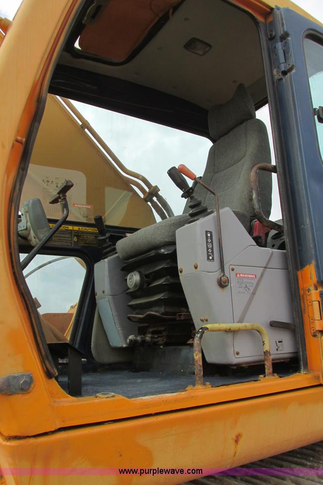 image for item I9595 1998 Hyundai Robex 290LC-3 long reach excavator