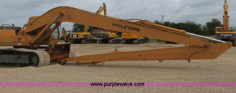 image for item I9595 1998 Hyundai Robex 290LC-3 long reach excavator