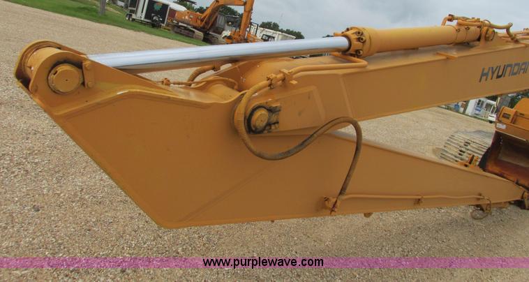 image for item I9595 1998 Hyundai Robex 290LC-3 long reach excavator