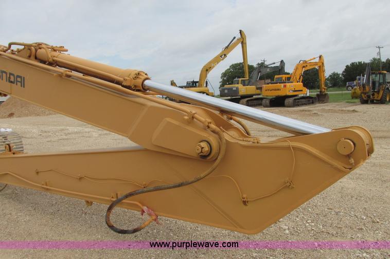 image for item I9595 1998 Hyundai Robex 290LC-3 long reach excavator
