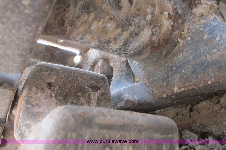 image for item I9595 1998 Hyundai Robex 290LC-3 long reach excavator