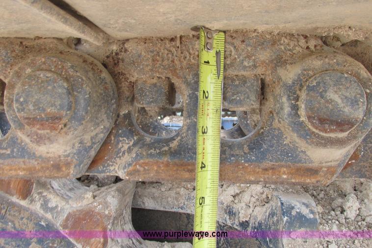 image for item I9595 1998 Hyundai Robex 290LC-3 long reach excavator